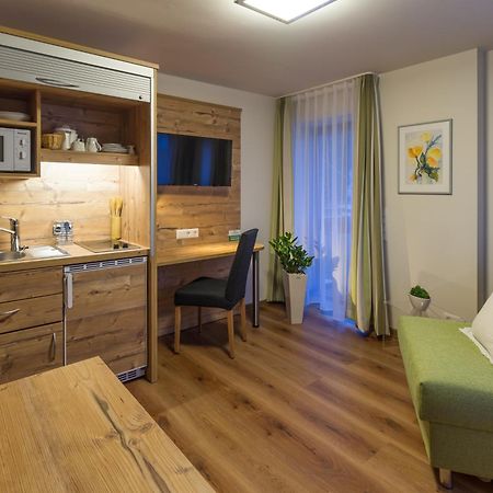 Gaestehaus Burgblick Bisingen Rum bild
