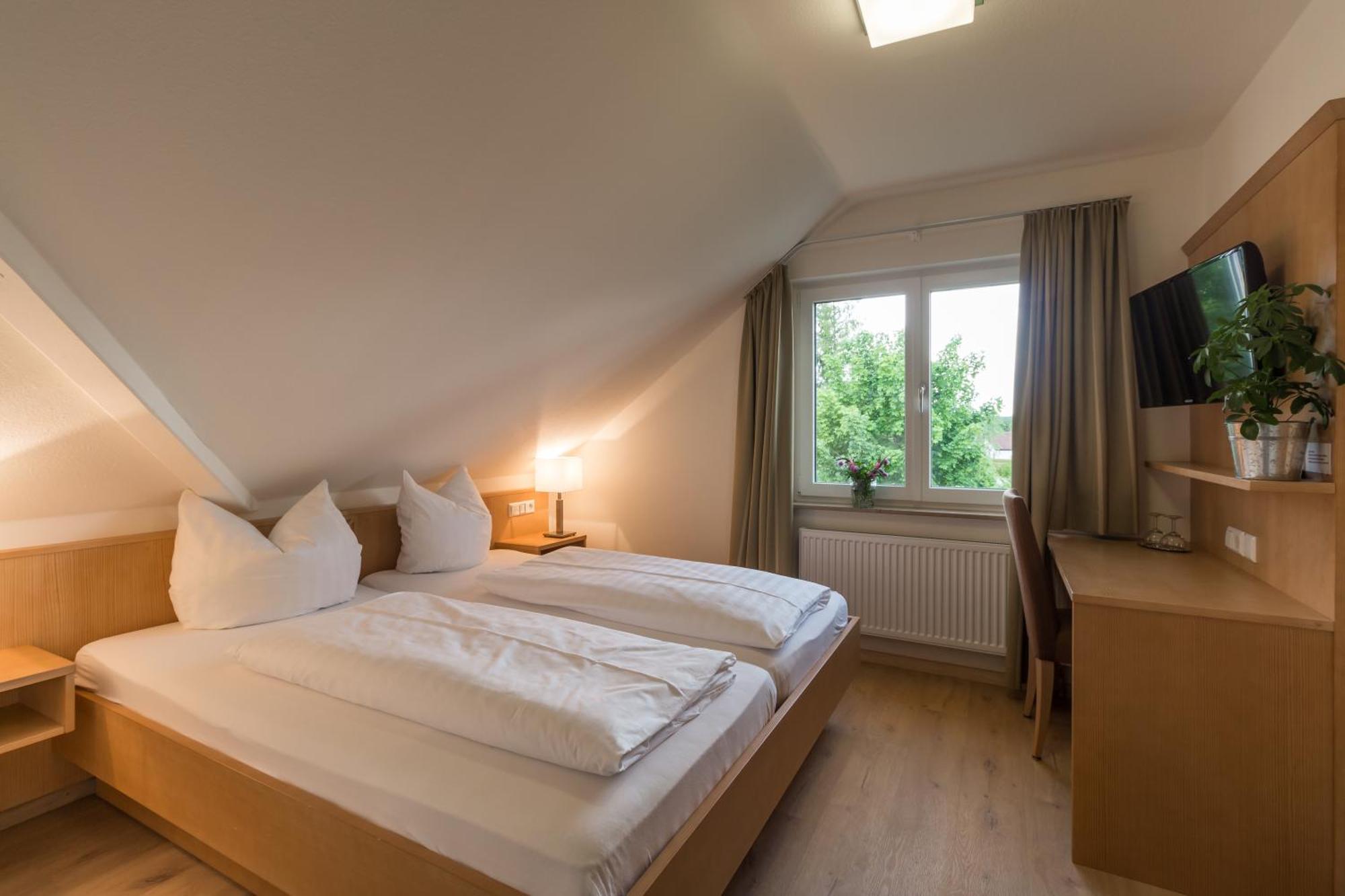 Gaestehaus Burgblick Bisingen Rum bild